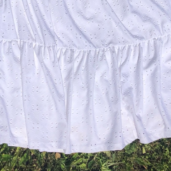 Long white dress - Picture 3 of 6